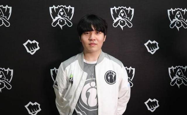 海拉开帷幕 海拉开帷幕